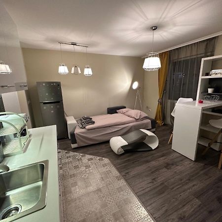 Uni Time Apartment By Lmg Σόφια Εξωτερικό φωτογραφία