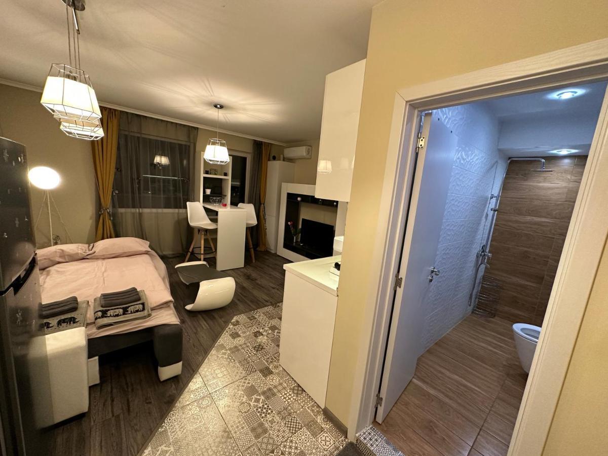 Uni Time Apartment By Lmg Σόφια Εξωτερικό φωτογραφία